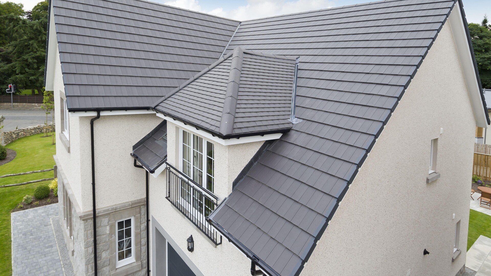 Professional New Roof Installation services in Leeds and surrounding areas